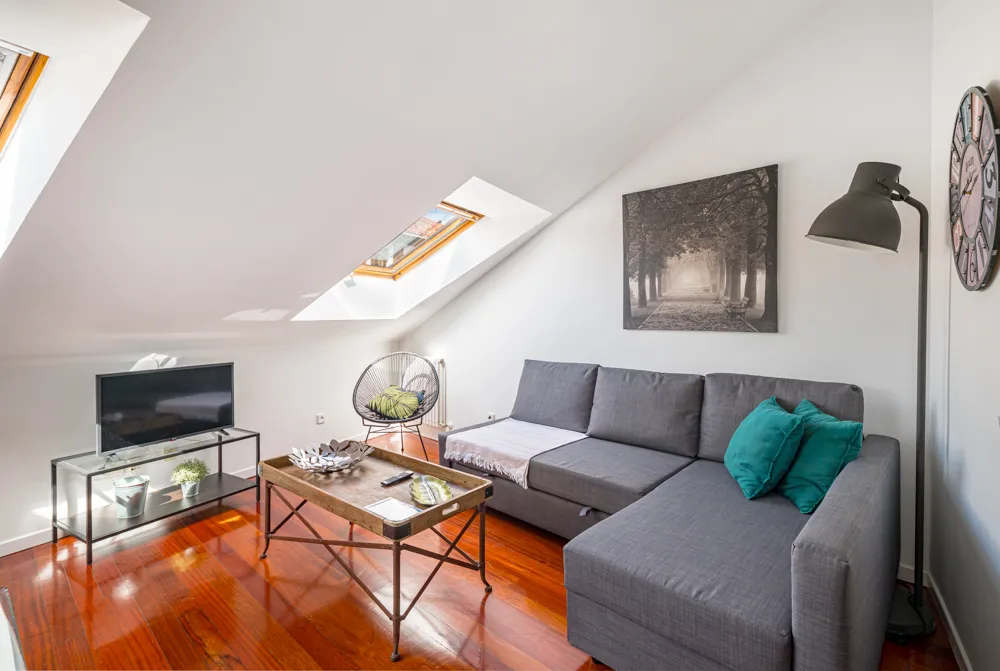 atico centro de madrid reyes 11 una habitacion