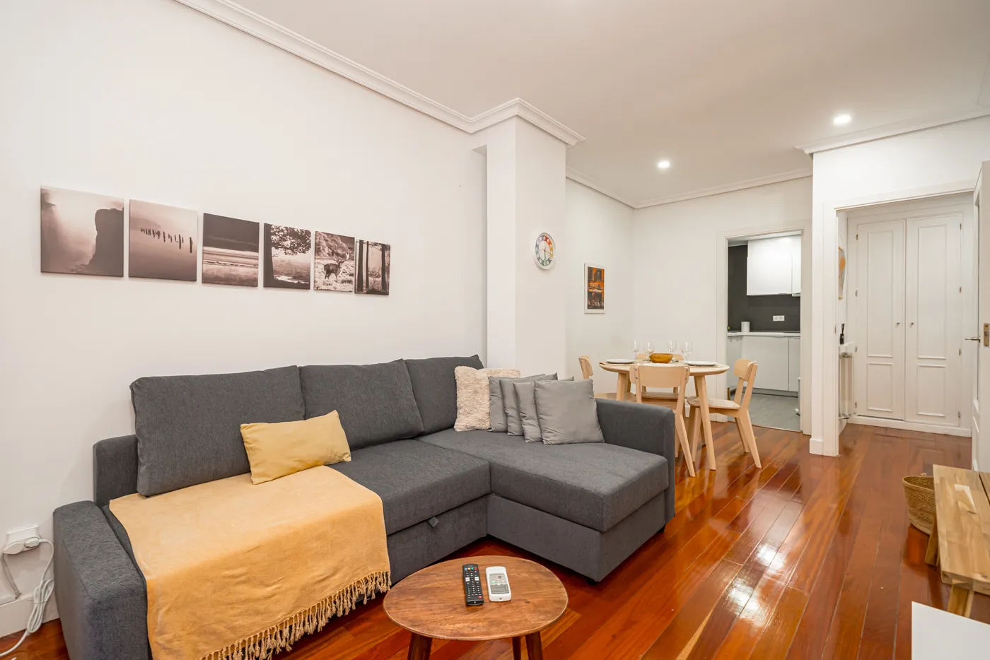 imgi_62_11-Salon-Sofacama