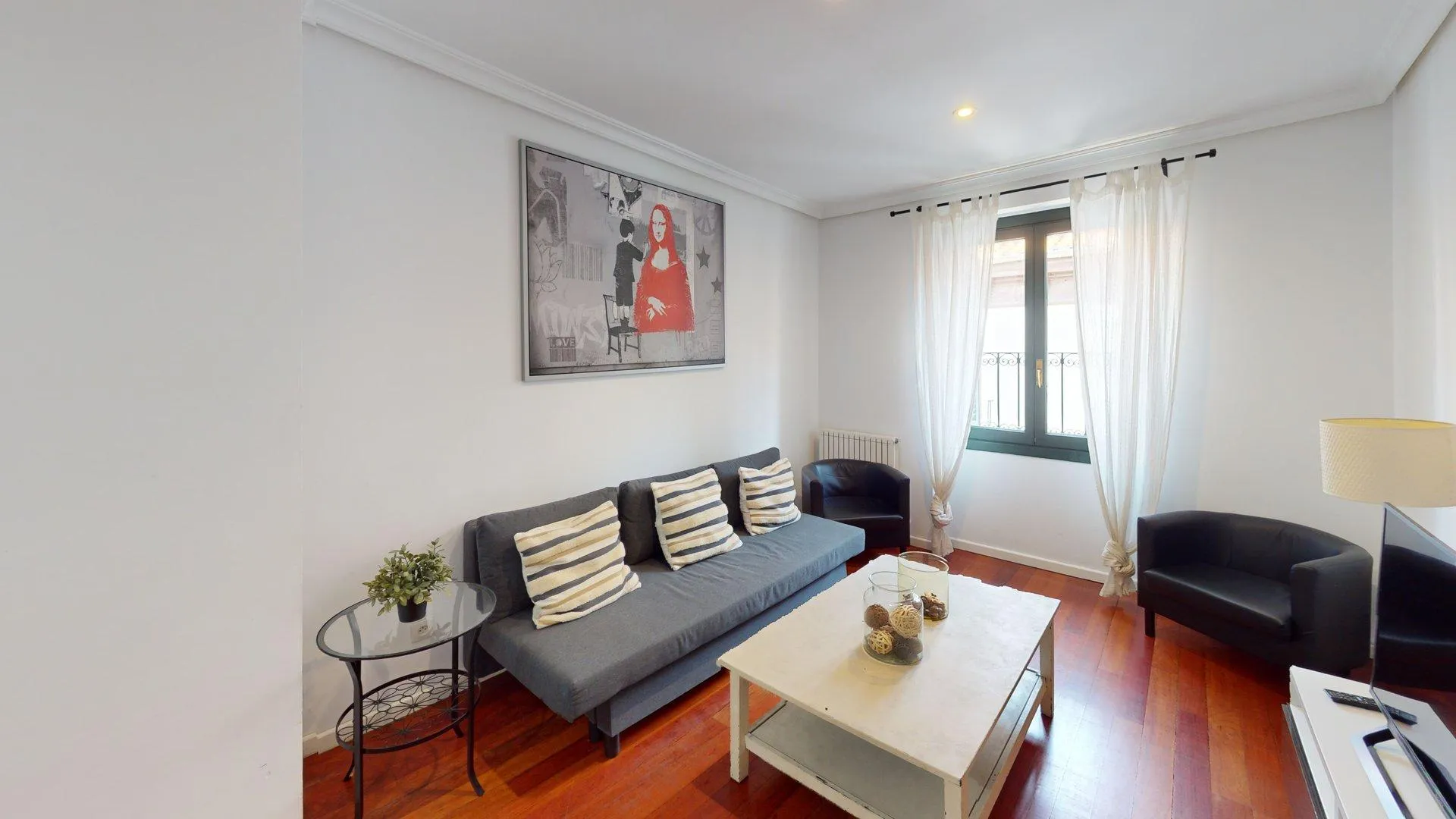 imgi_90_Reyes-4-Living-Room-1-1